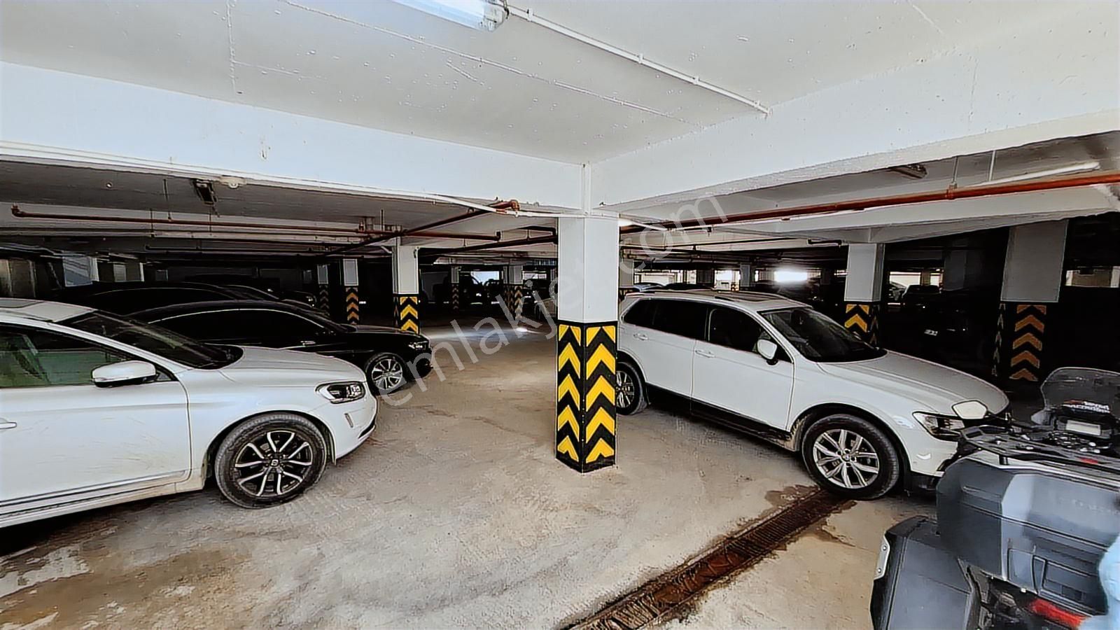 Turyap Evşen'den 2+1 Eşyalı D Kombili K Otoparklı - Görsel 10