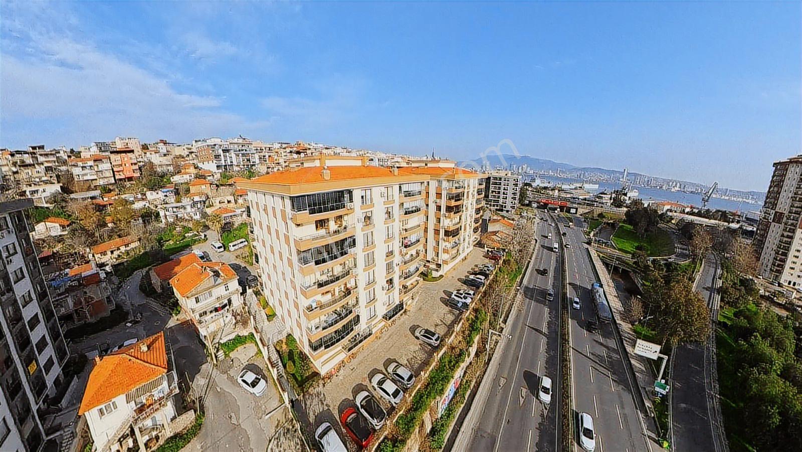 Karşıyakada Satılık Daire 3+1 Site İçerisinde Kredi Sorunu Yok - Görsel 27