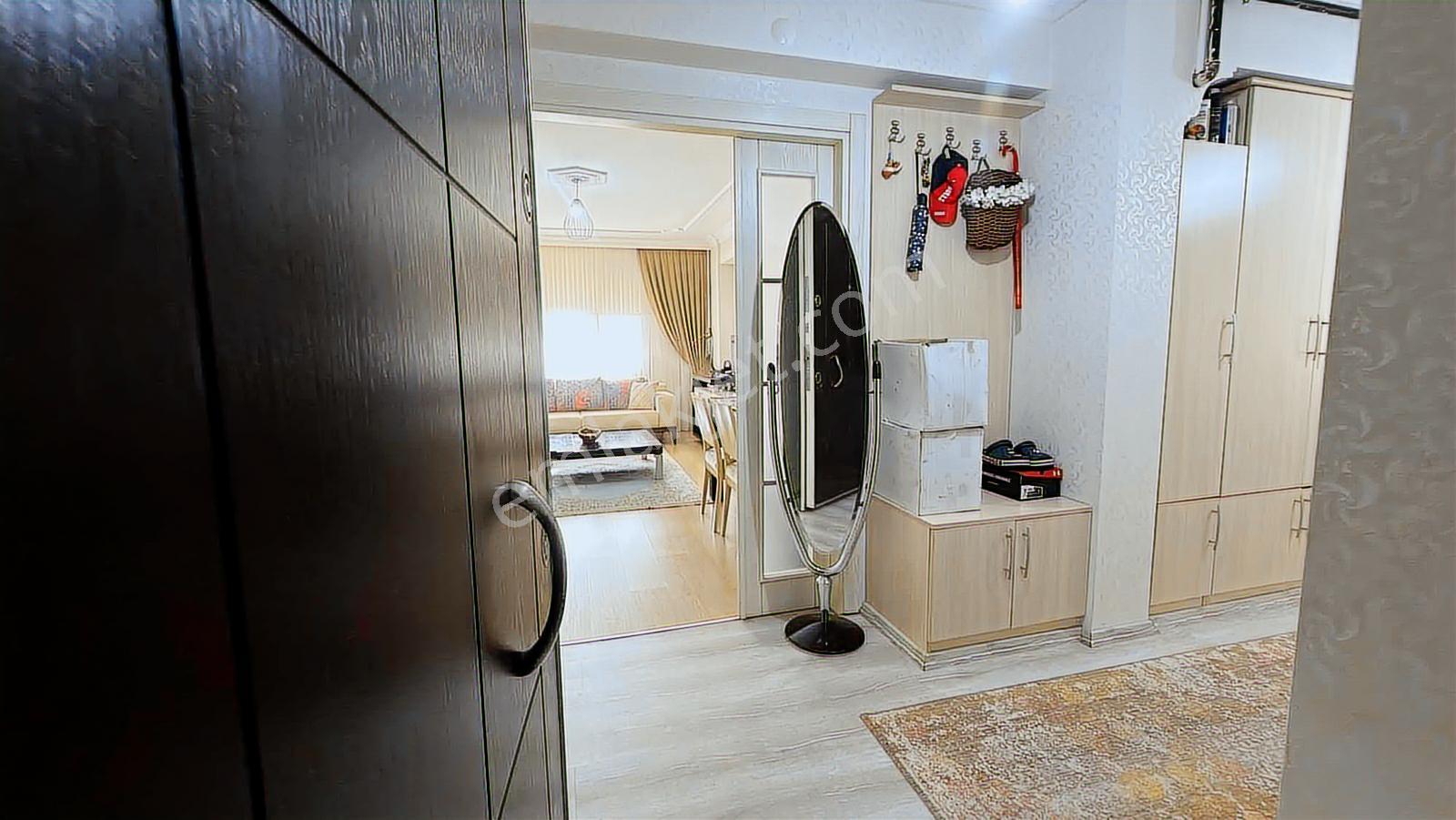 Karşıyakada Satılık Daire 3+1 Site İçerisinde Kredi Sorunu Yok - Görsel 29