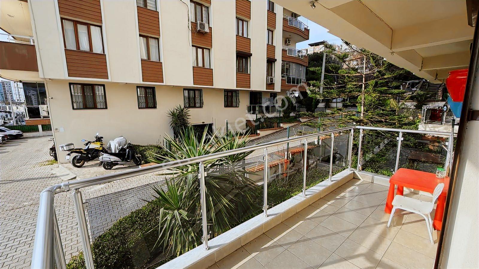 Karşıyakada Satılık Daire 3+1 Site İçerisinde Kredi Sorunu Yok - Görsel 20