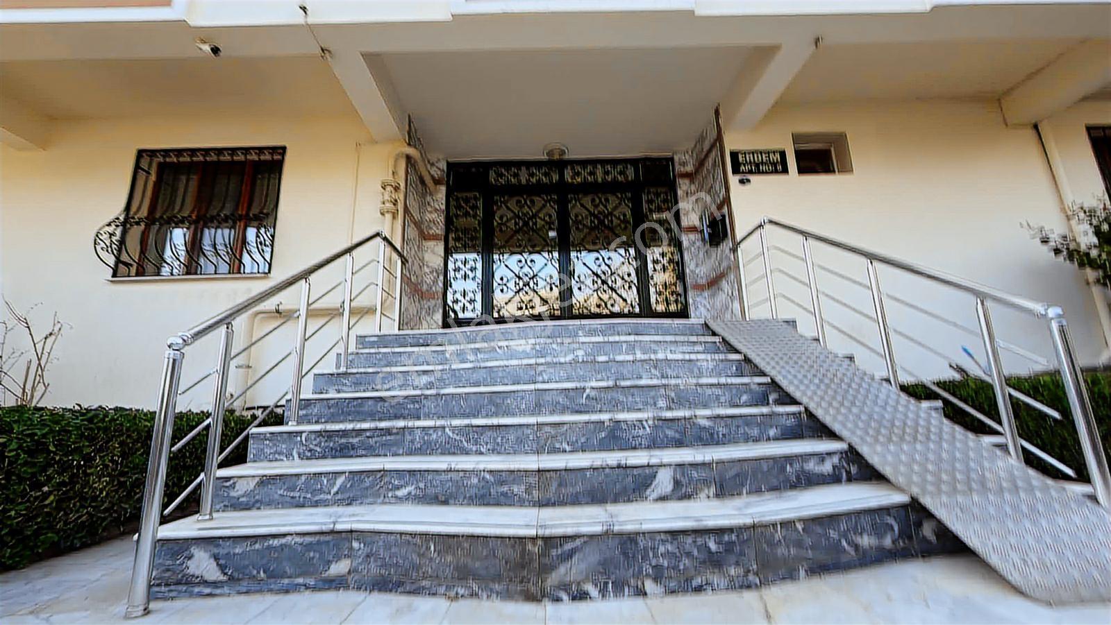 Karşıyakada Satılık Daire 3+1 Site İçerisinde Kredi Sorunu Yok - Görsel 10