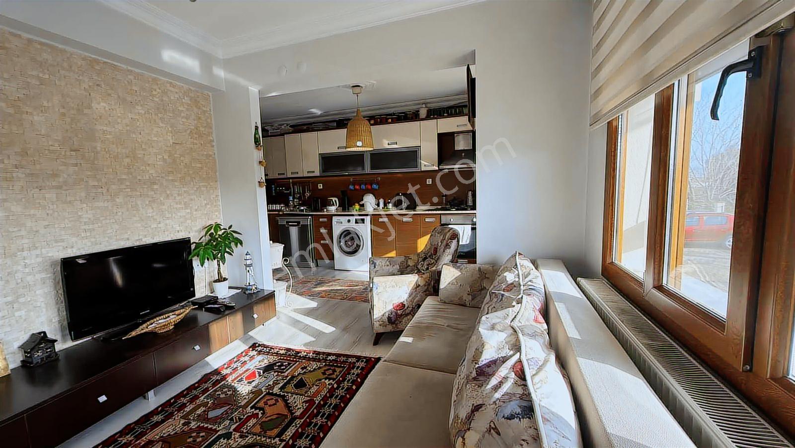 Karşıyakada Satılık Daire 3+1 Site İçerisinde Kredi Sorunu Yok - Görsel 19