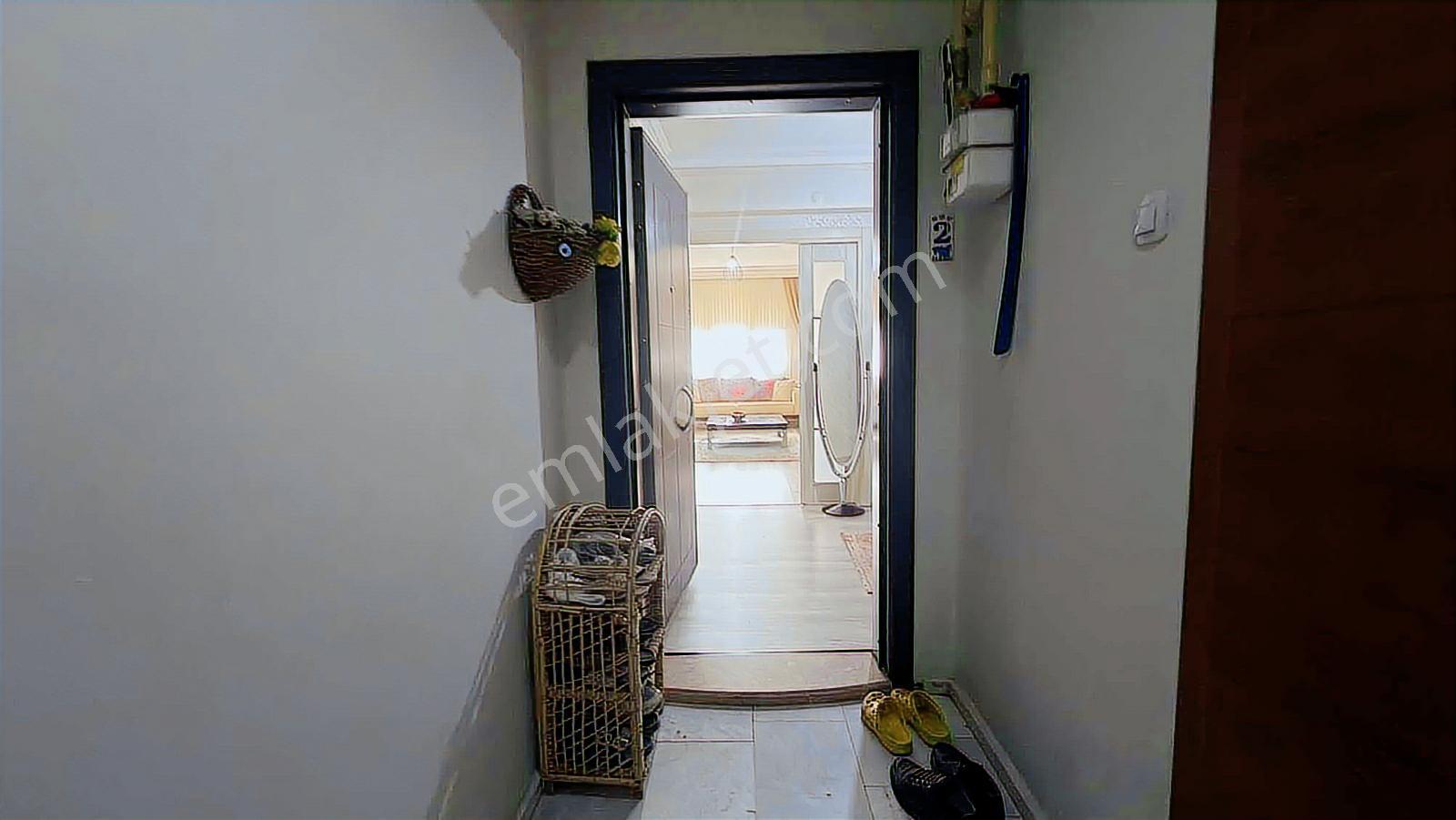 Karşıyakada Satılık Daire 3+1 Site İçerisinde Kredi Sorunu Yok - Görsel 13