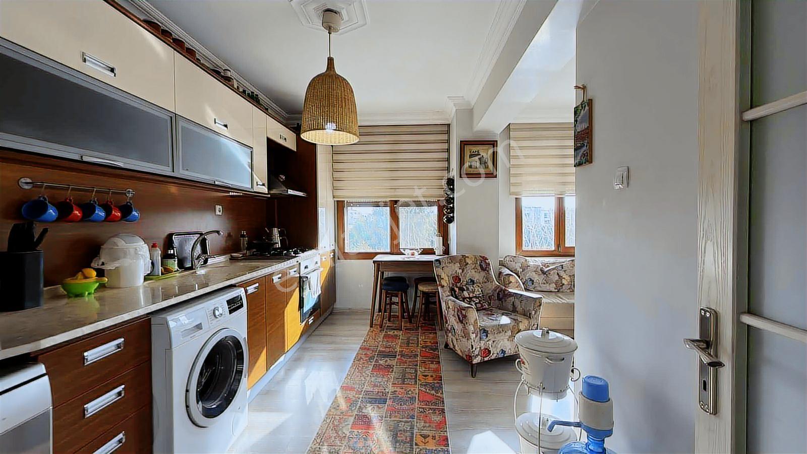 Karşıyakada Satılık Daire 3+1 Site İçerisinde Kredi Sorunu Yok - Görsel 15