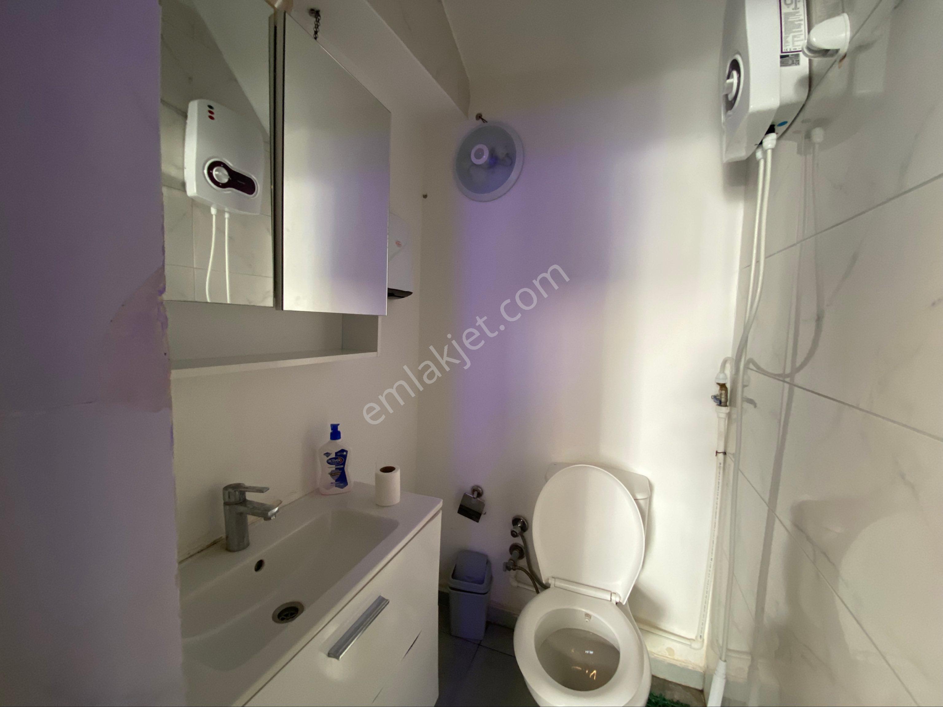 Karabağlar İnönü Cd. Yakını | Kiracılı | 200 M² Batar Katlı | Bahçeli Yatırımlık İşyeri - Görsel 35