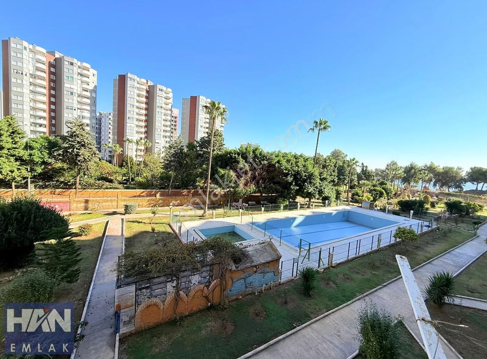 Han Emlak'tan 75.yıl Mah'de Denize Sıfır Eşyalı Kiralık 1+1 - Görsel 6