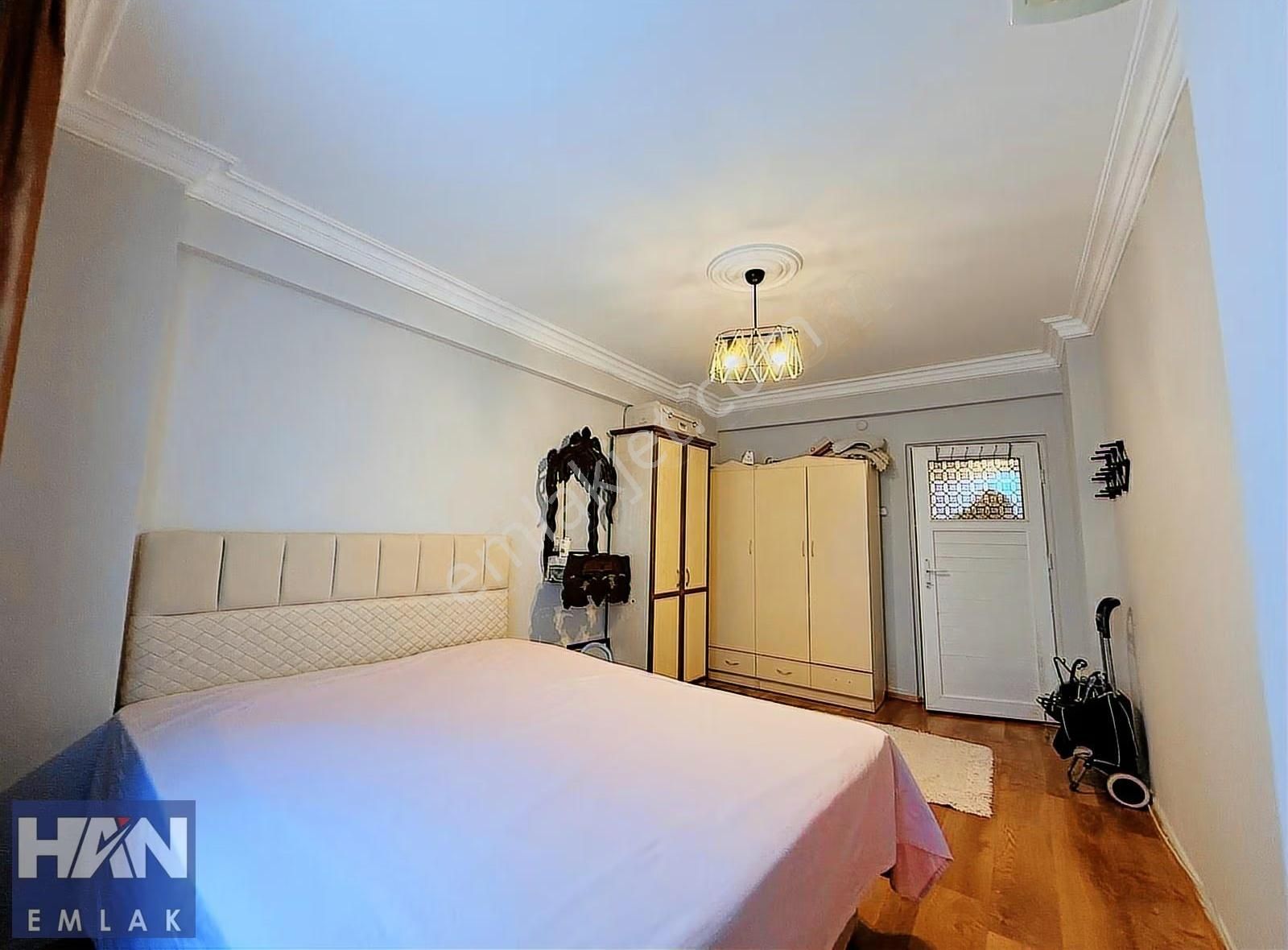 Han Emlak'tan 75.yıl Mah'de Denize Sıfır Eşyalı Kiralık 1+1 - Görsel 15