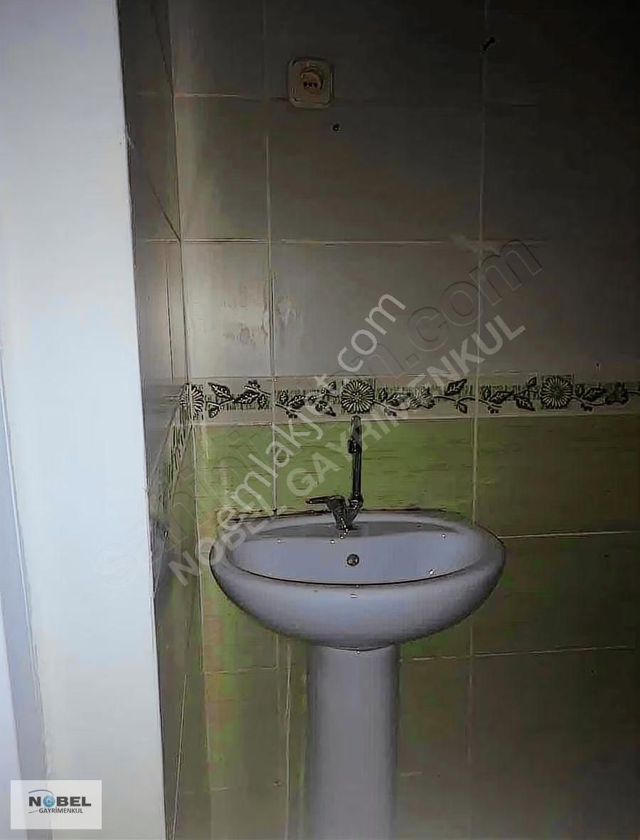 Kiralık Eşyalı Veya Eşyasız Daire Üsküdar - Görsel 15