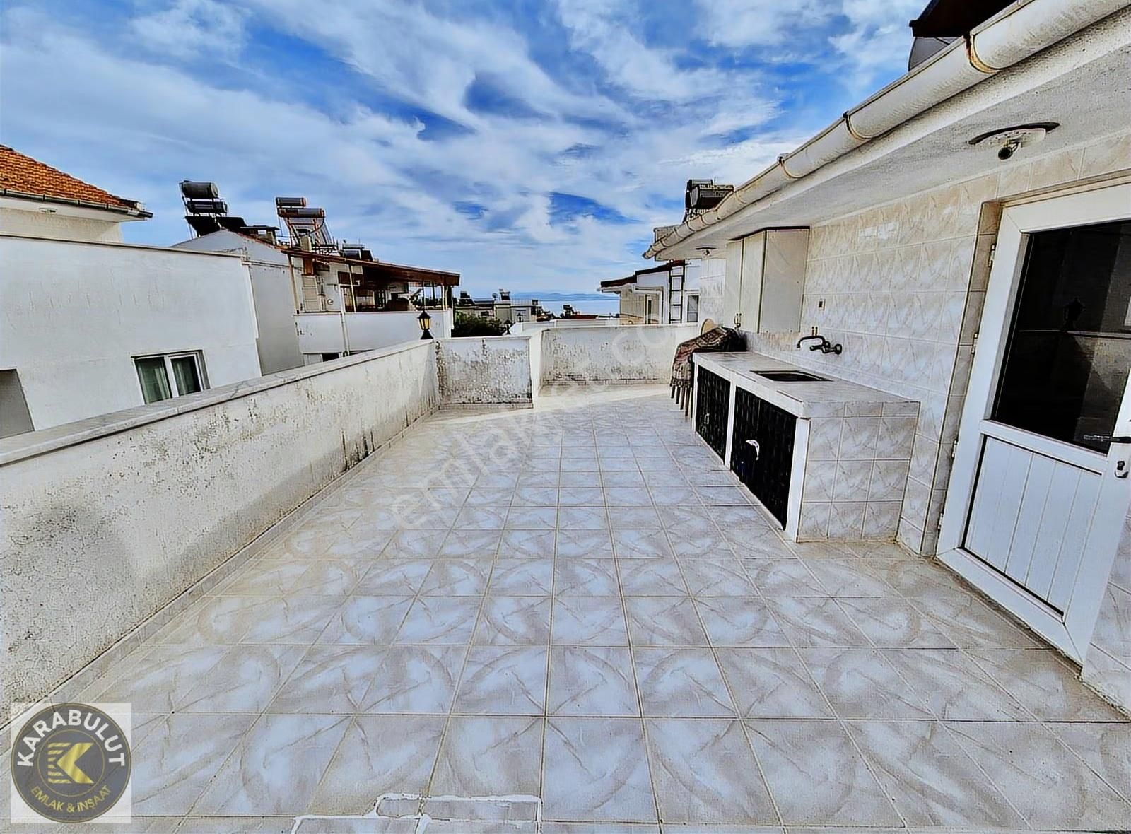 ▓tek Yetkili Karabuluttan Deniz Manzaralı & Bahçeli 4+1 Villa - Görsel 15