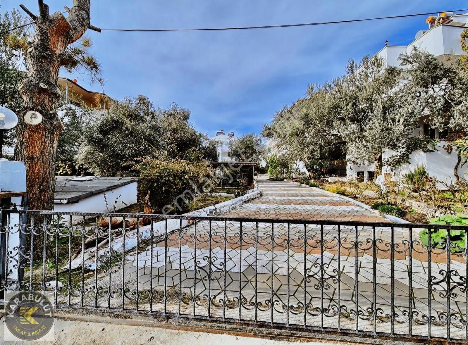 ▓tek Yetkili Karabuluttan Deniz Manzaralı & Bahçeli 4+1 Villa - Görsel 26