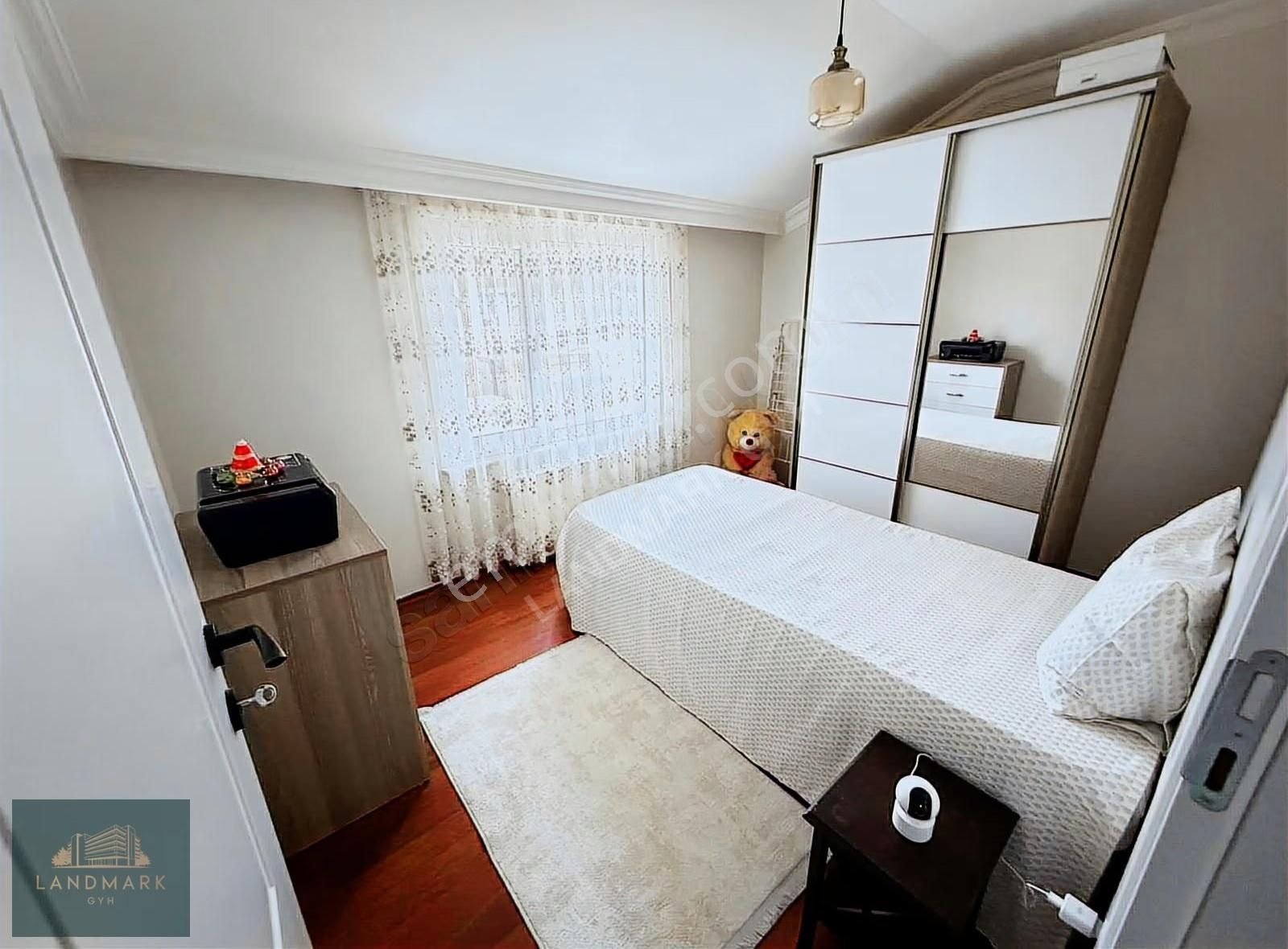 Maltepe- Çınar Mh. Caddeye Yakın Teraslı 5+2 Dublex - Görsel 21