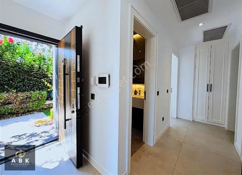 Yalıkavak Merkezde Tek Katlı Müstakil Eşyalı Taş Villa - Görsel 17