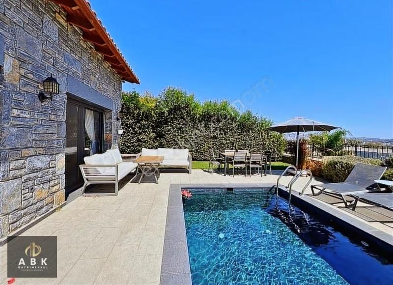 Yalıkavak Merkezde Tek Katlı Müstakil Eşyalı Taş Villa - Görsel 14