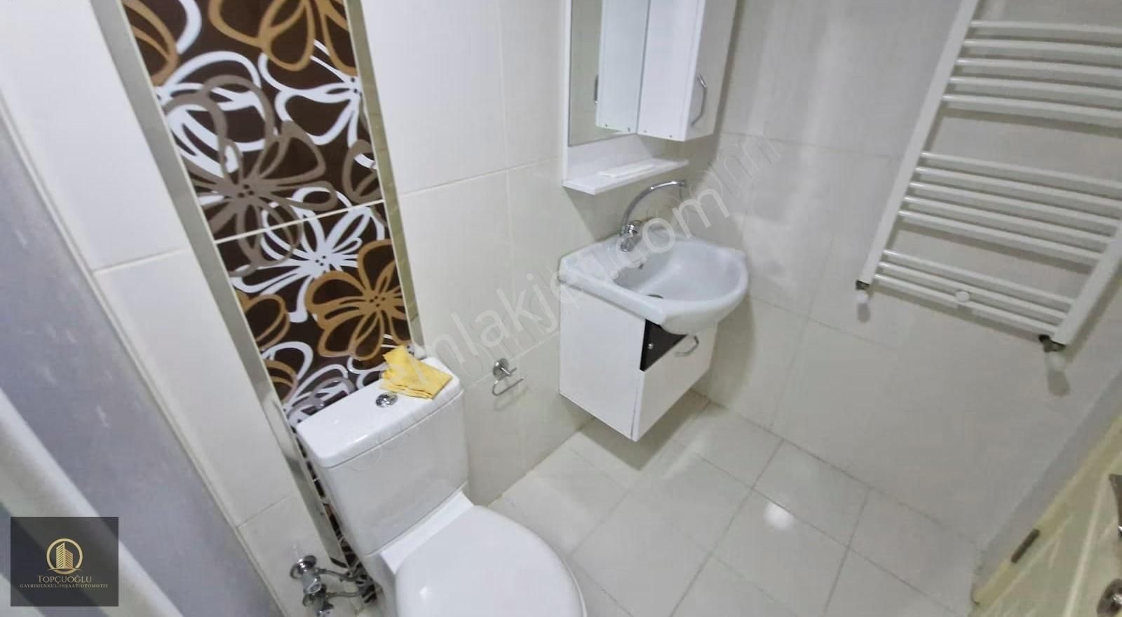 Merkezi Konumda 4+1 Dubleks Çift Balkon,ebv.banyo,kiler - Görsel 24