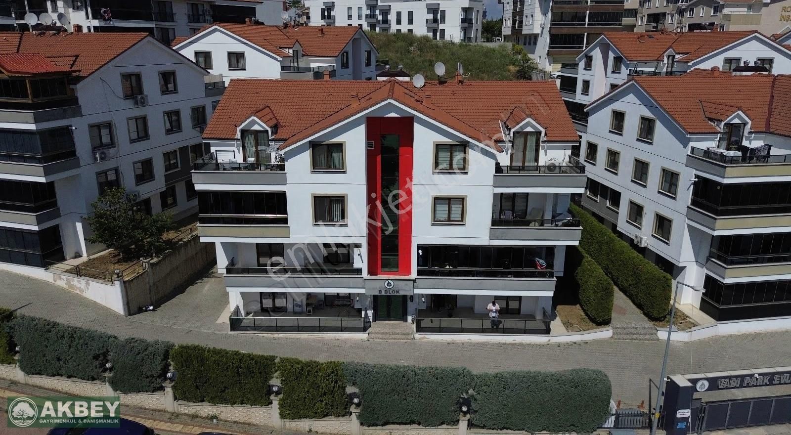 Akbey'de Kurtuluş Mahallesi Site İçerisinde 3+1 Bahçe Katı - Görsel 6