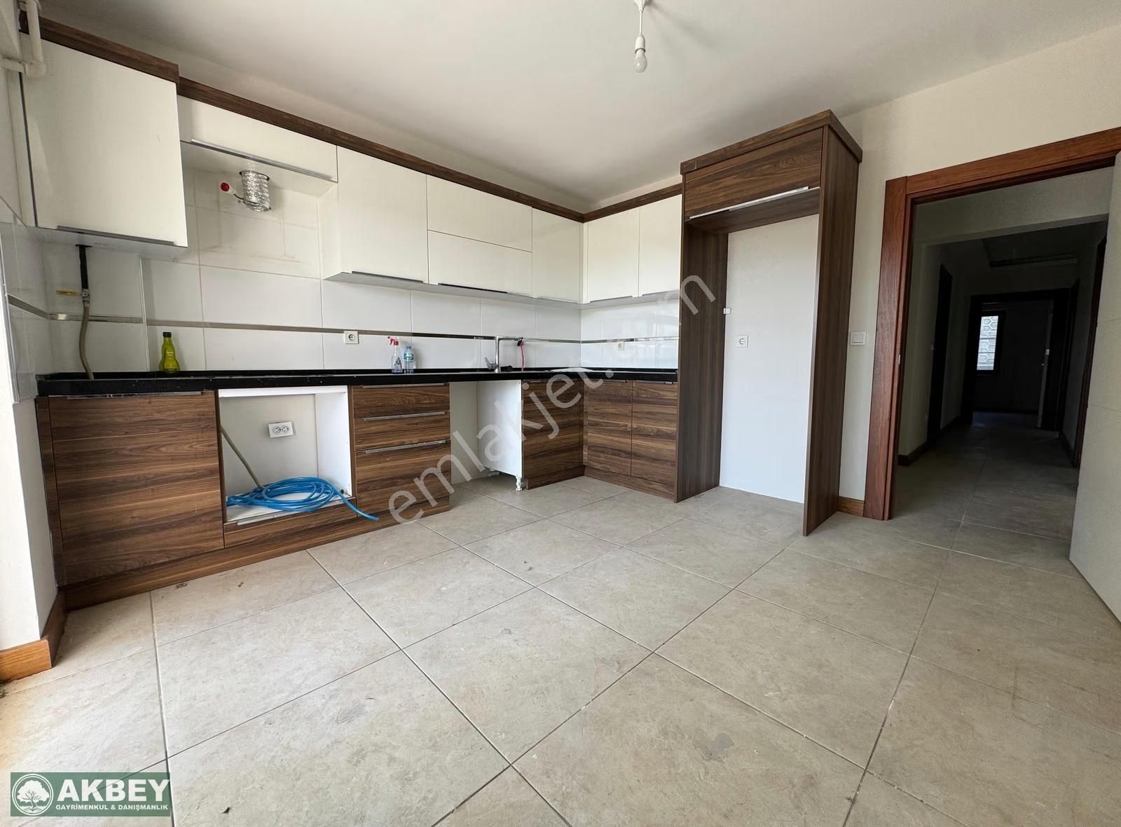 Akbey'de Kurtuluş Mahallesi Site İçerisinde 3+1 Bahçe Katı - Görsel 15