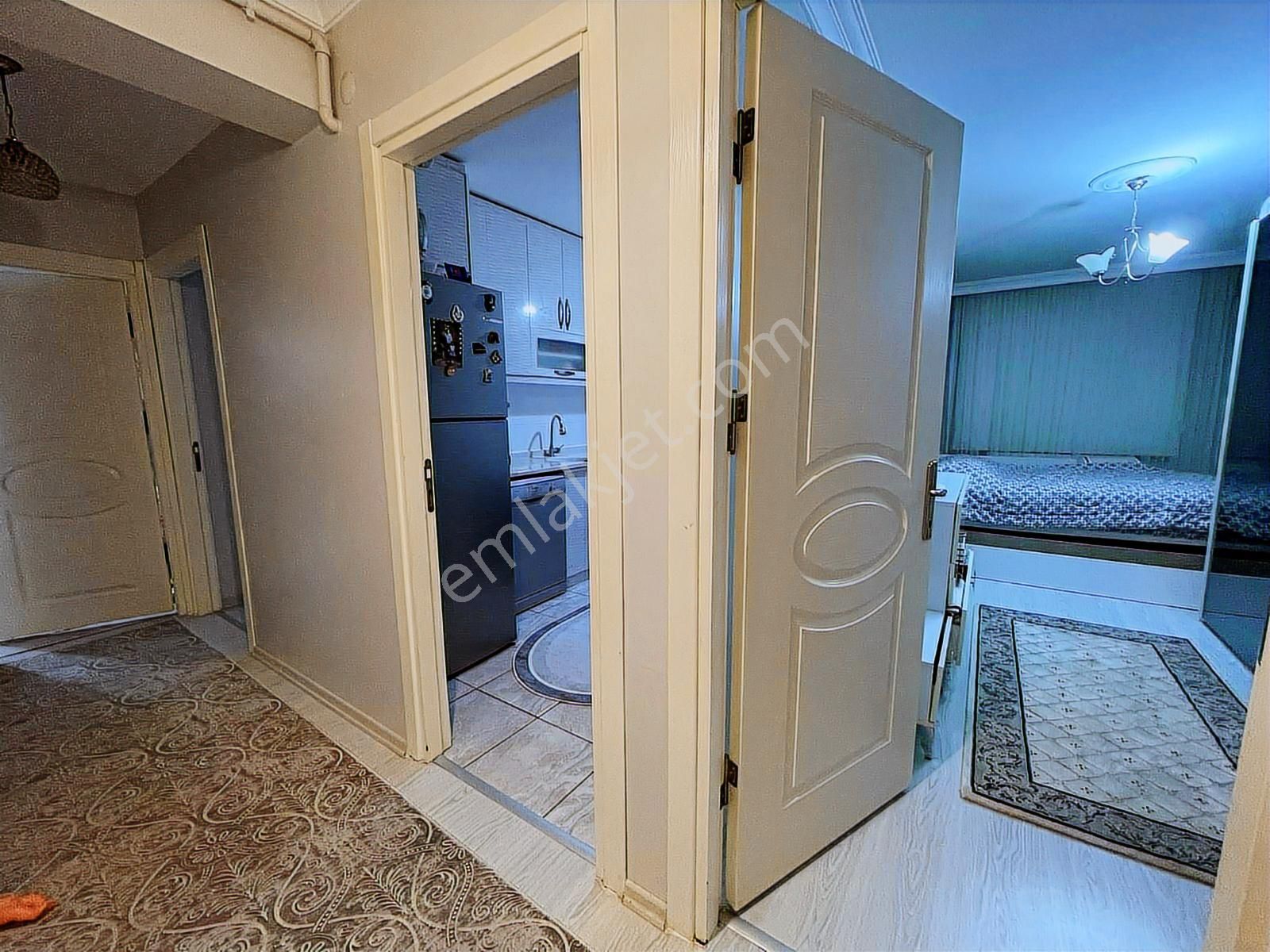 Yenibağlar 2+1 Mülkiyetli Temiz Daire - Görsel 17