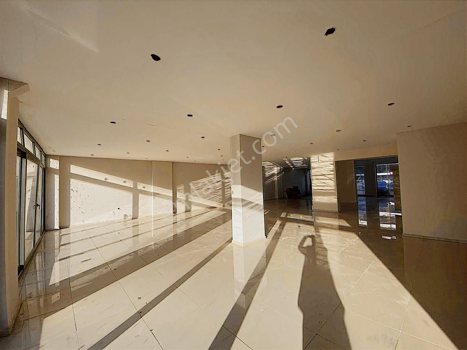 Torbalı Tepeköy Mah Aydın Caddesine Cepheli Kiralık 750m² Dükkan - Görsel 4