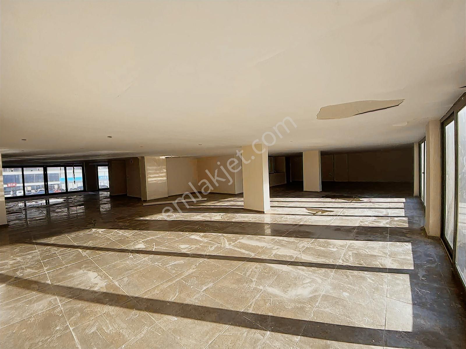 Torbalı Tepeköy Mah Aydın Caddesine Cepheli Kiralık 750m² Dükkan - Görsel 28
