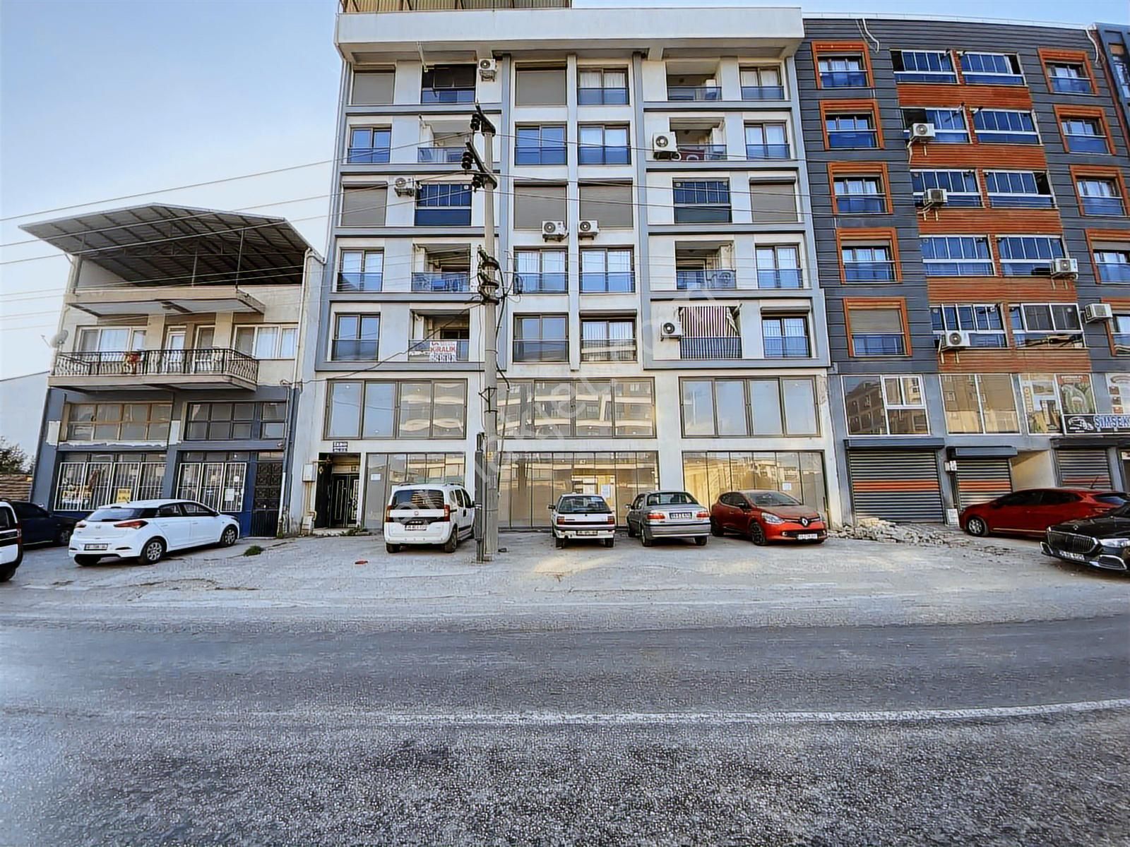 Torbalı Tepeköy Mah Aydın Caddesine Cepheli Kiralık 750m² Dükkan - Görsel 10