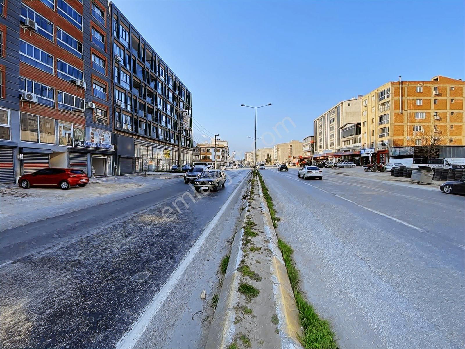 Torbalı Tepeköy Mah Aydın Caddesine Cepheli Kiralık 750m² Dükkan - Görsel 18