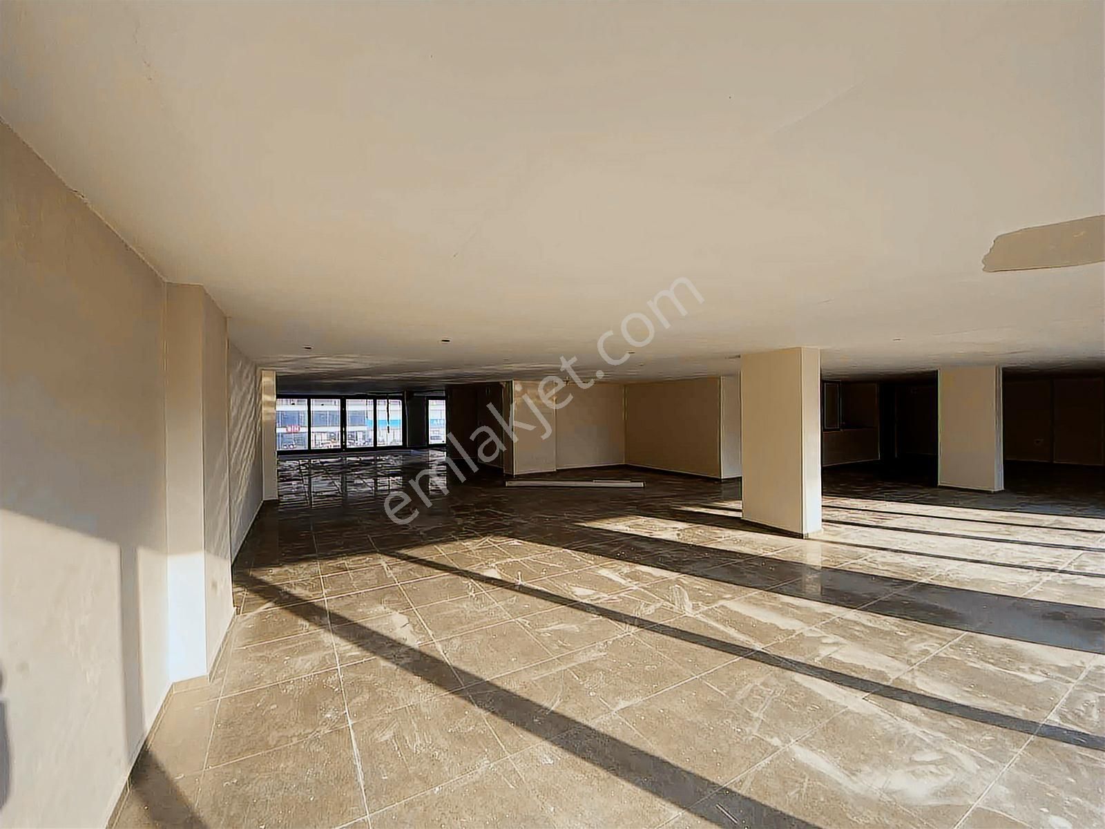 Torbalı Tepeköy Mah Aydın Caddesine Cepheli Kiralık 750m² Dükkan - Görsel 6