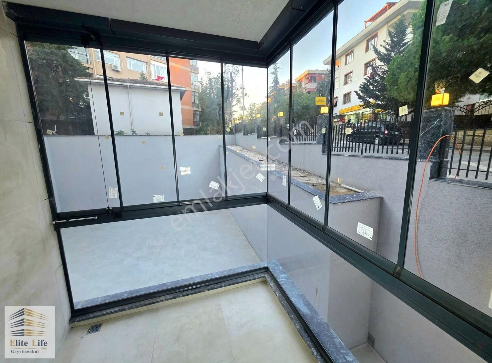 Üsküdar Barbaros Mh.site İçi Ay Konaklarında 2+1 Satılık Daire - Görsel 23