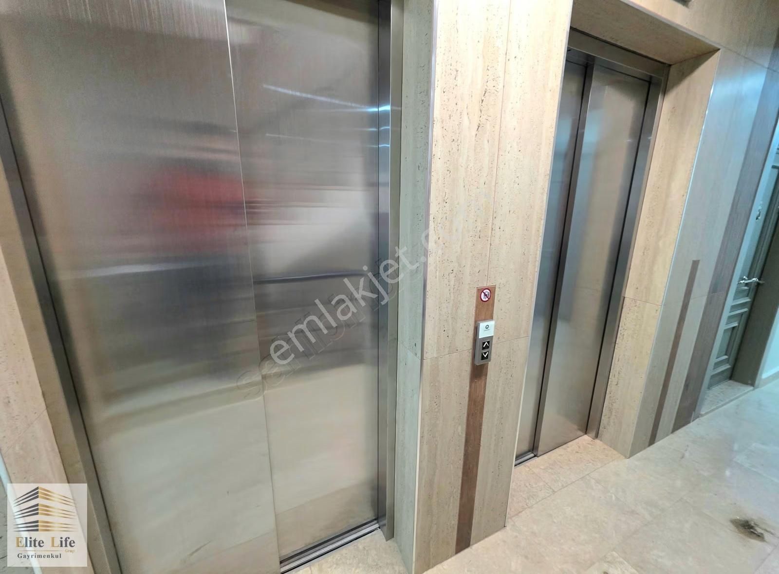 Üsküdar Barbaros Mh.site İçi Ay Konaklarında 2+1 Satılık Daire - Görsel 22