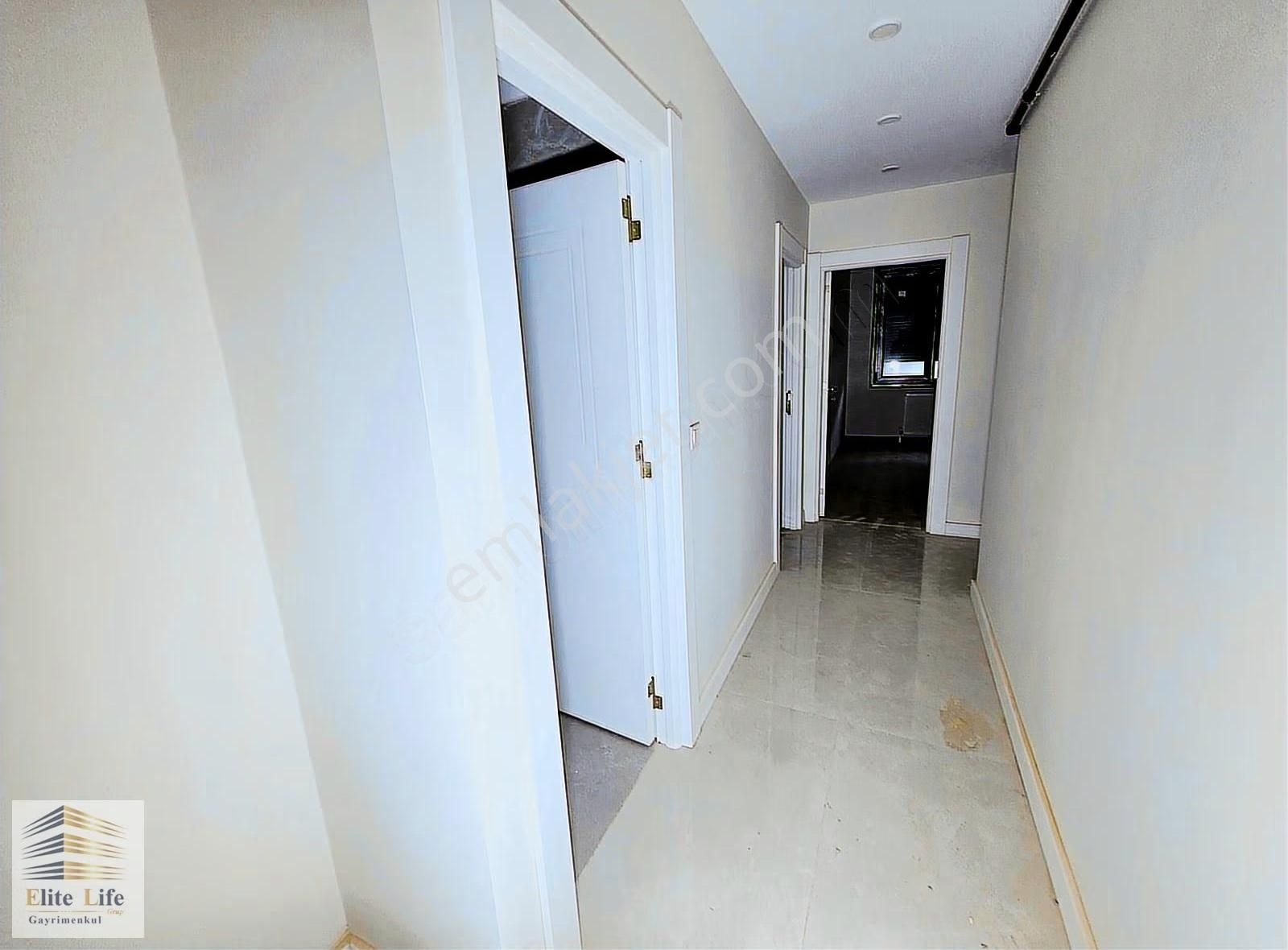 Üsküdar Barbaros Mh.site İçi Ay Konaklarında 2+1 Satılık Daire - Görsel 17