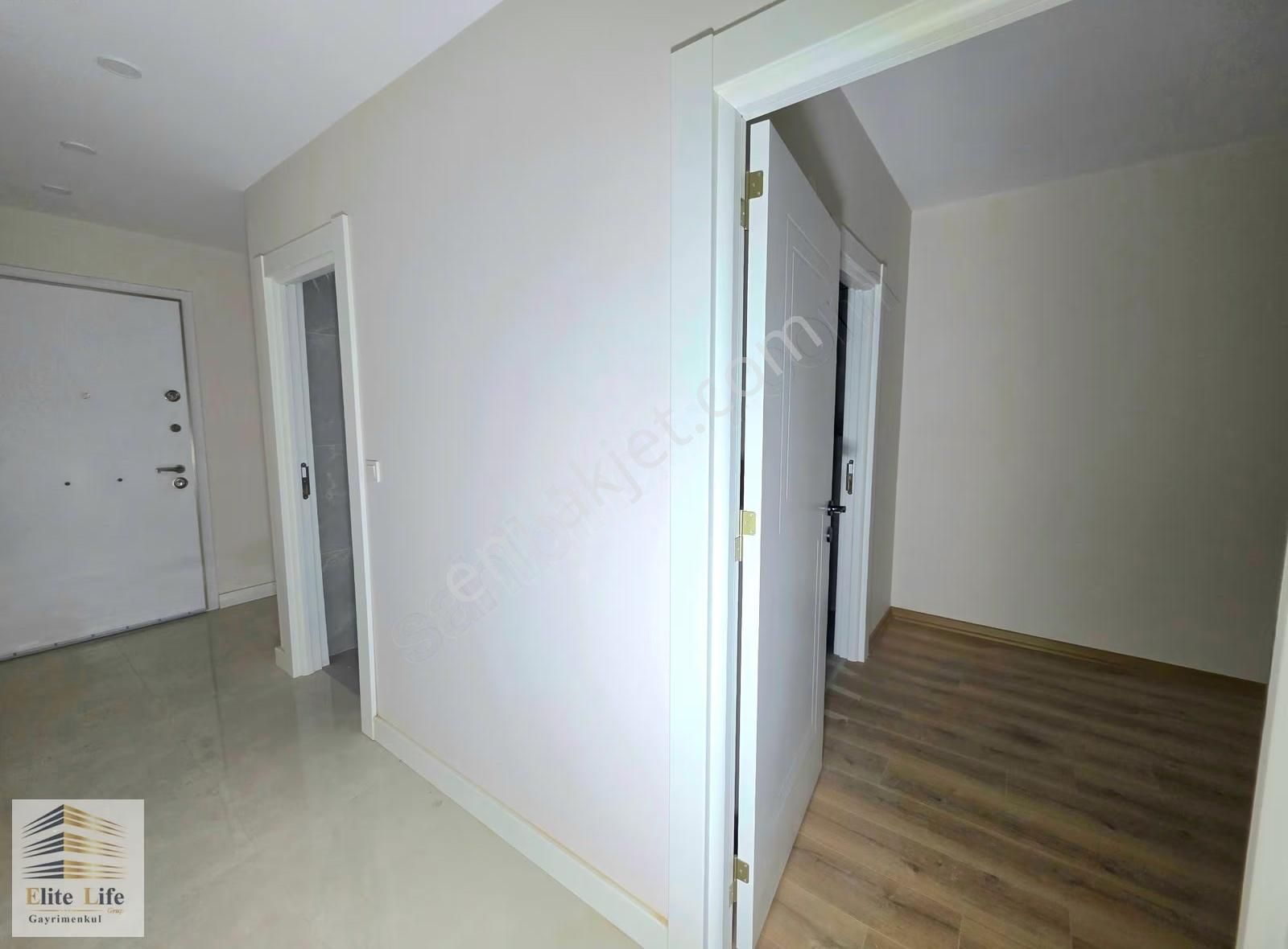 Üsküdar Barbaros Mh.site İçi Ay Konaklarında 2+1 Satılık Daire - Görsel 7