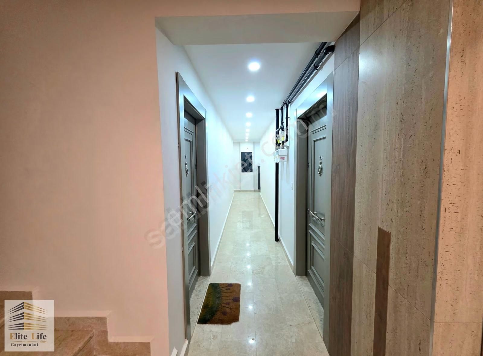 Üsküdar Barbaros Mh.site İçi Ay Konaklarında 2+1 Satılık Daire - Görsel 13