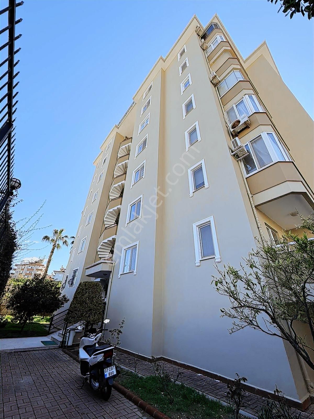 Alanyanın Gözde Sitelerinden Aydınkent Sitesinde Satılık 3+1 - Görsel 24