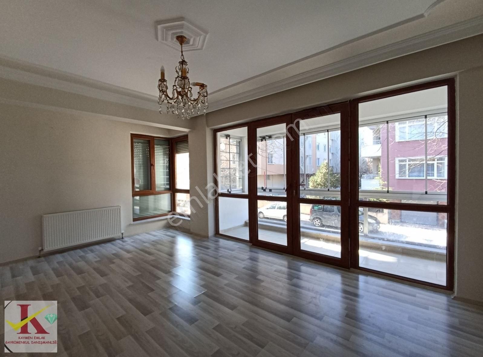 Kaymen Emlak Gökmeydan 2+1 Kiralık Asansörlü Otoparklı Balkonlu - Görsel 3