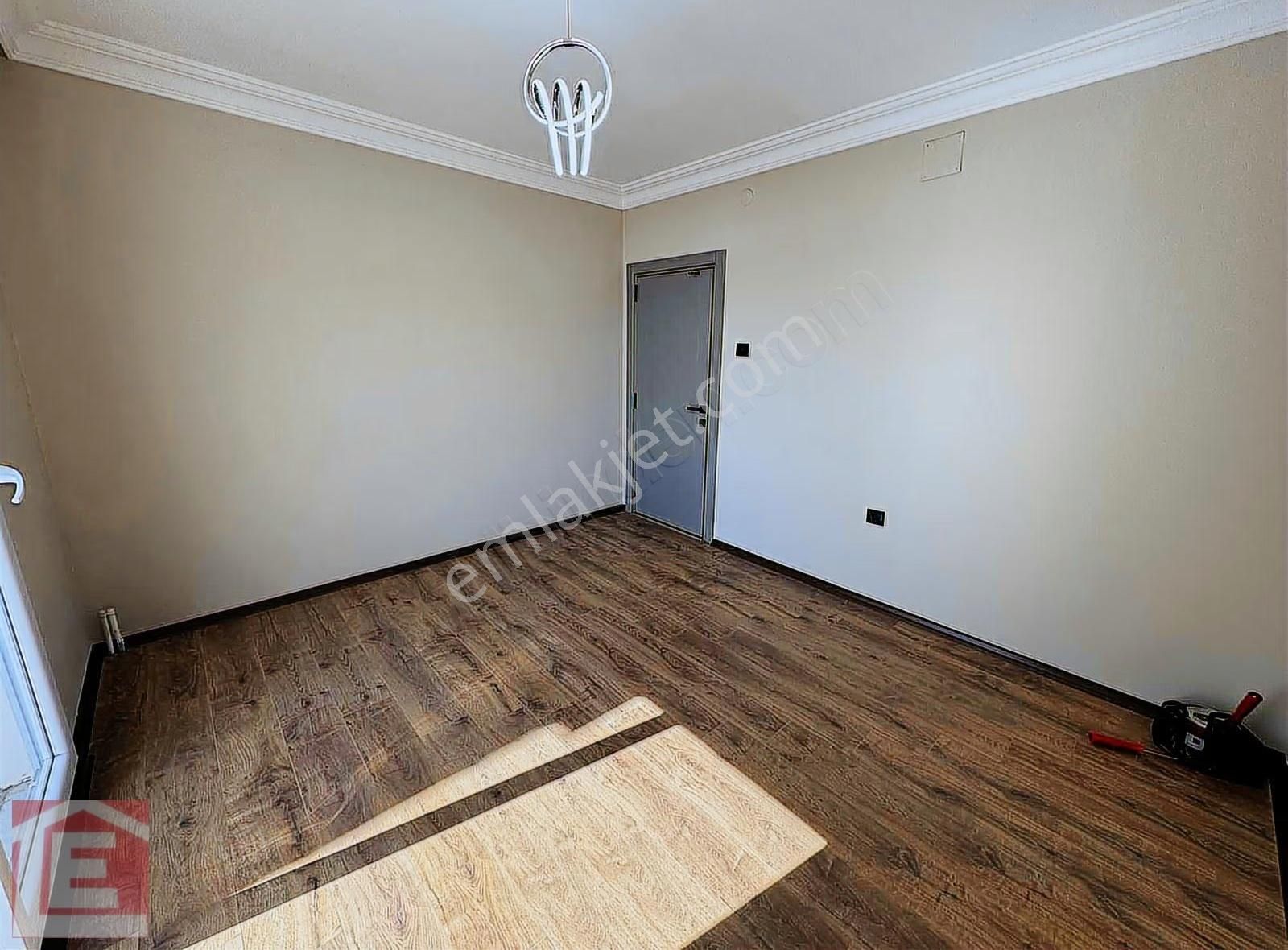 Lider'den Kenan Evren Yakını İçi Ful Yapılı Hatasız Geniş 3+1 - Görsel 19