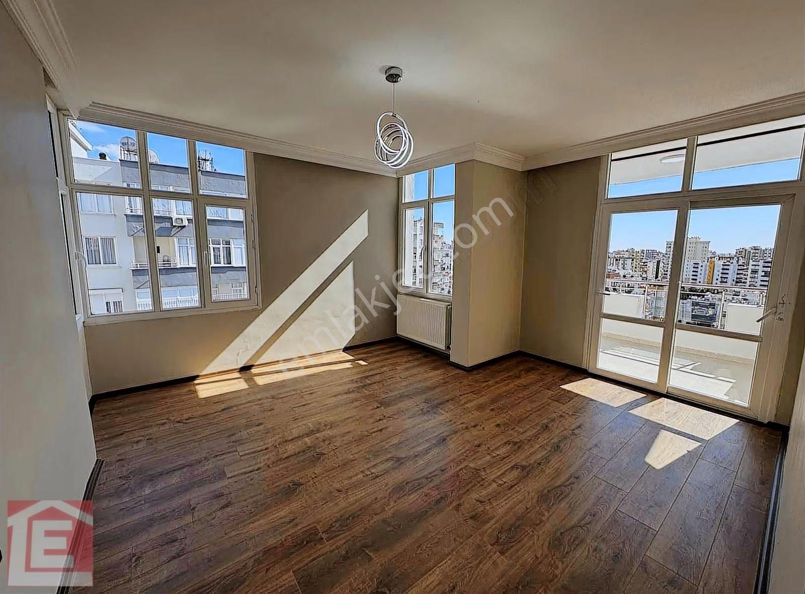 Lider'den Kenan Evren Yakını İçi Ful Yapılı Hatasız Geniş 3+1 - Görsel 7