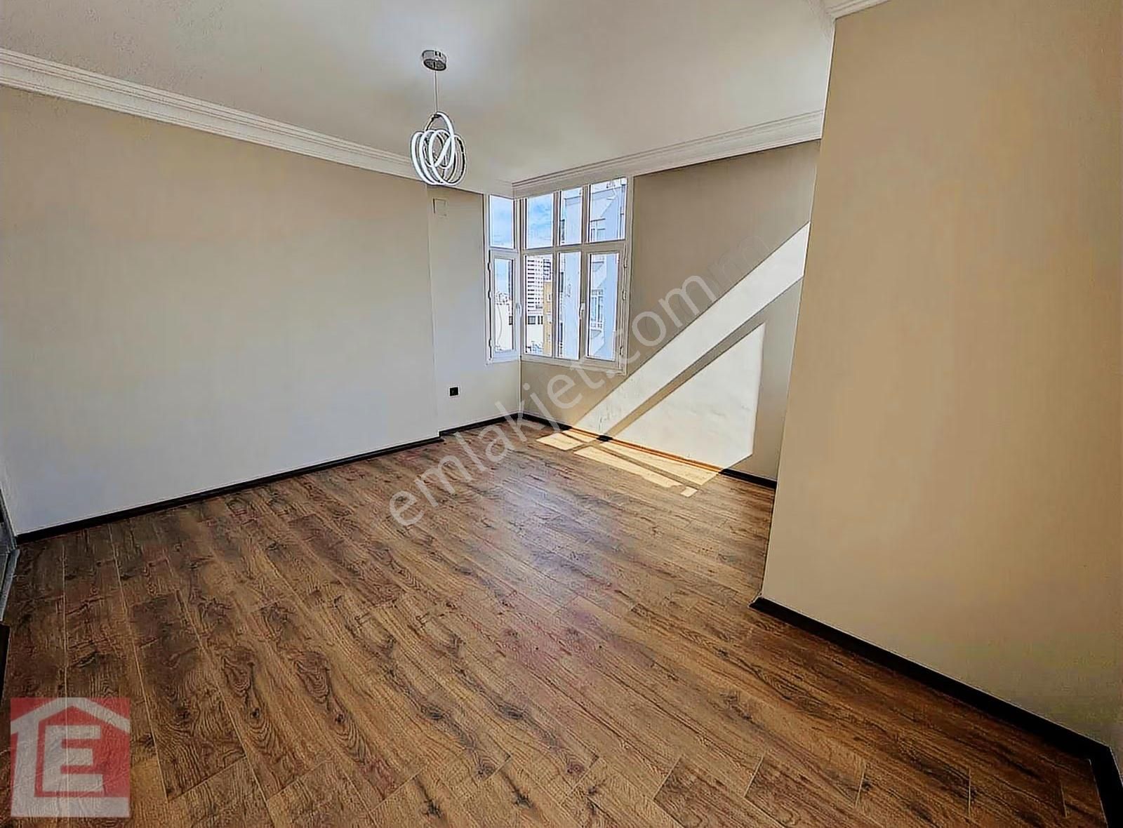 Lider'den Kenan Evren Yakını İçi Ful Yapılı Hatasız Geniş 3+1 - Görsel 8