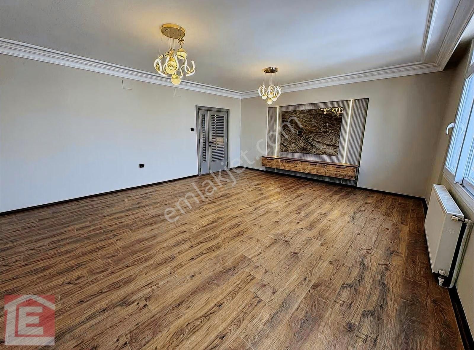 Lider'den Kenan Evren Yakını İçi Ful Yapılı Hatasız Geniş 3+1 - Görsel 20