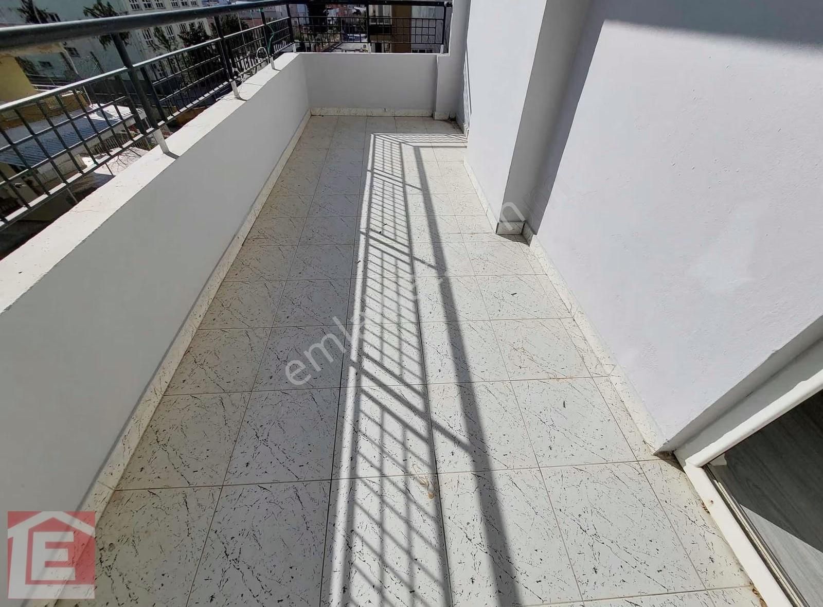 Lider'den Ruh Sağlığı Turgut Özal Civarı İçi Yapılı Geniş 3+1 - Görsel 3