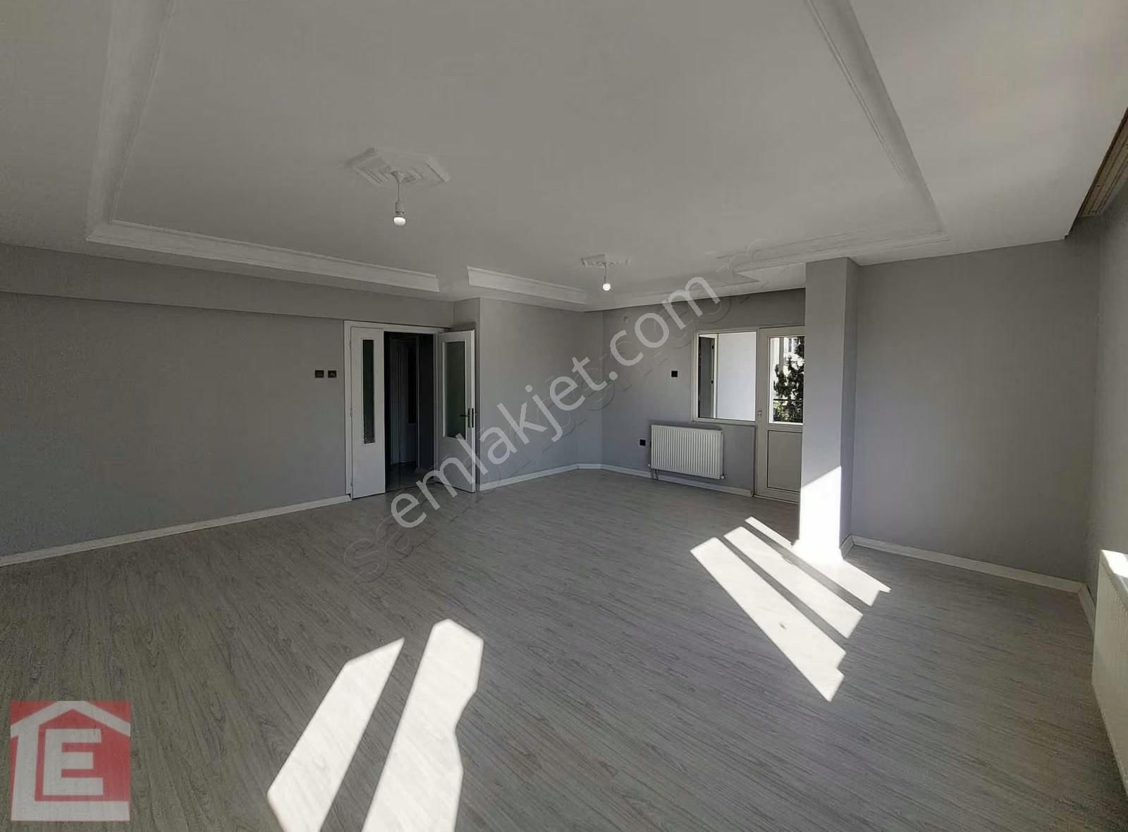 Lider'den Ruh Sağlığı Turgut Özal Civarı İçi Yapılı Geniş 3+1 - Görsel 31