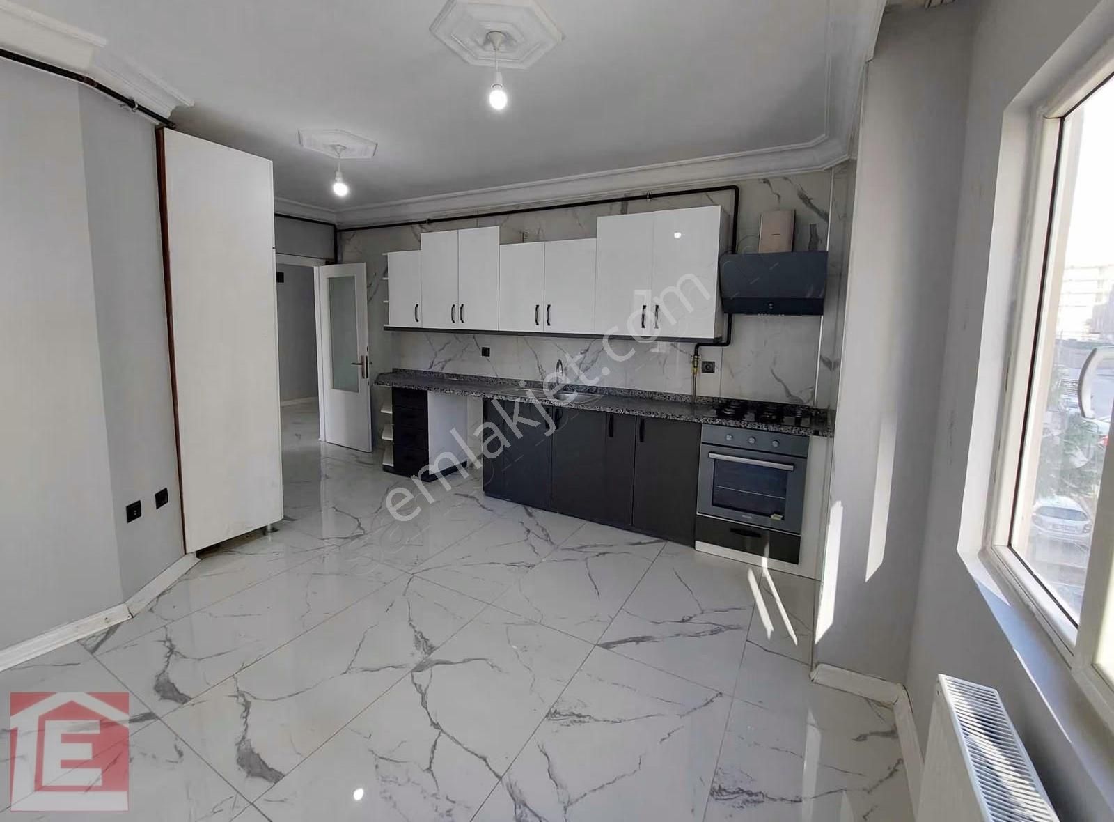 Lider'den Ruh Sağlığı Turgut Özal Civarı İçi Yapılı Geniş 3+1 - Görsel 27