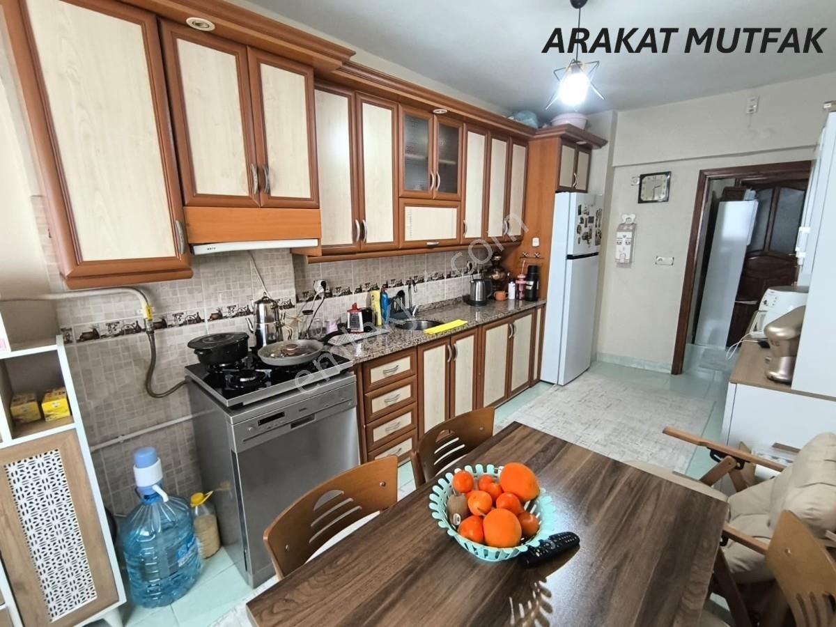 Sakarya Serdivan Vatan Mah.de 260 M2 Arsada 8+3 Müstakil Ev - Görsel 8