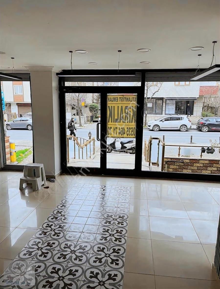 19 Mayıs Caddesi Üstünde 120m2 Wc'li Mutfaklı İçi Yapılı Dükkan - Görsel 5
