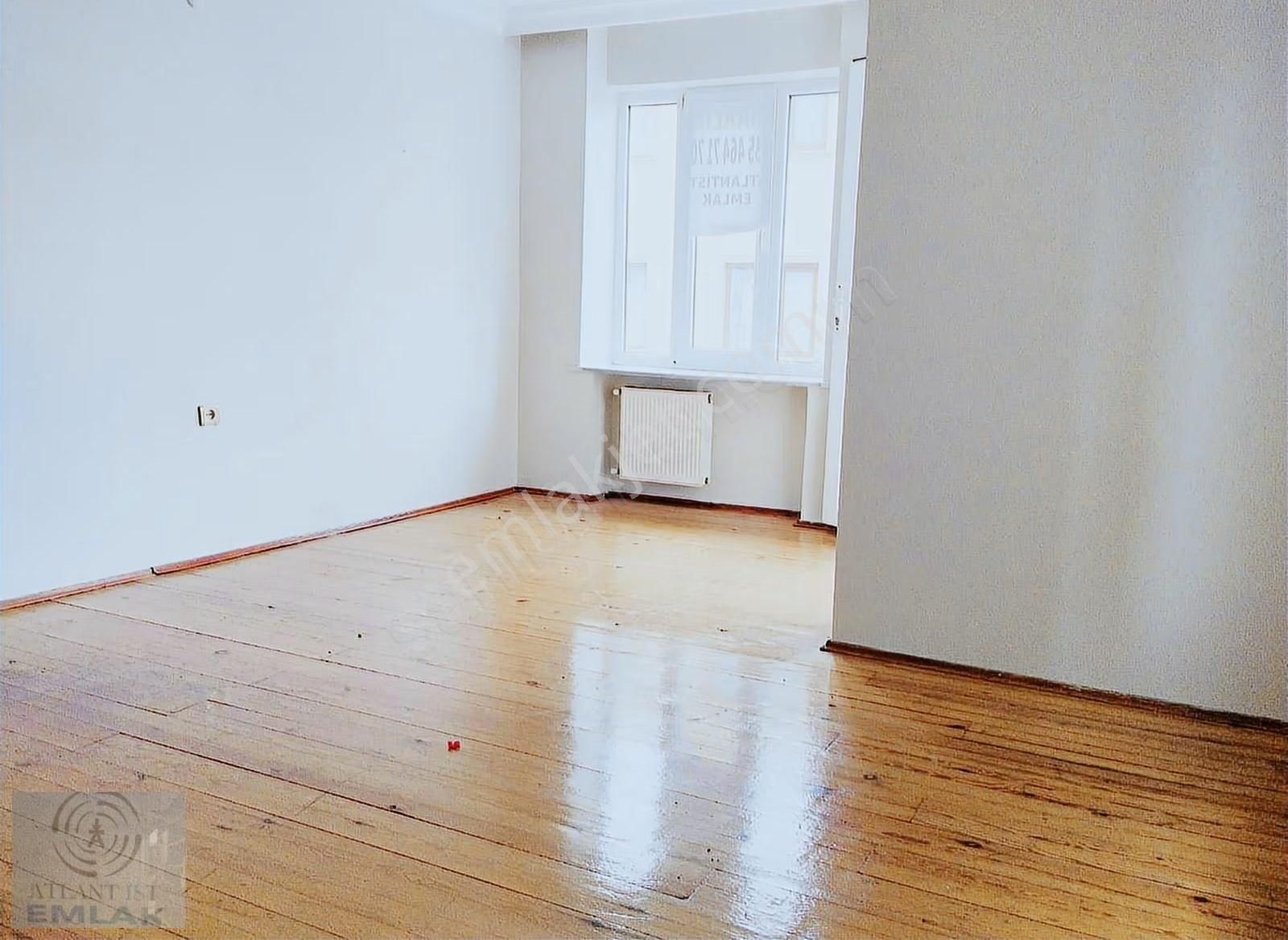 Kayışdağı Merkez Dörtyol Işıklarda 150m2 1.kat Balkonlu Kombili - Görsel 12