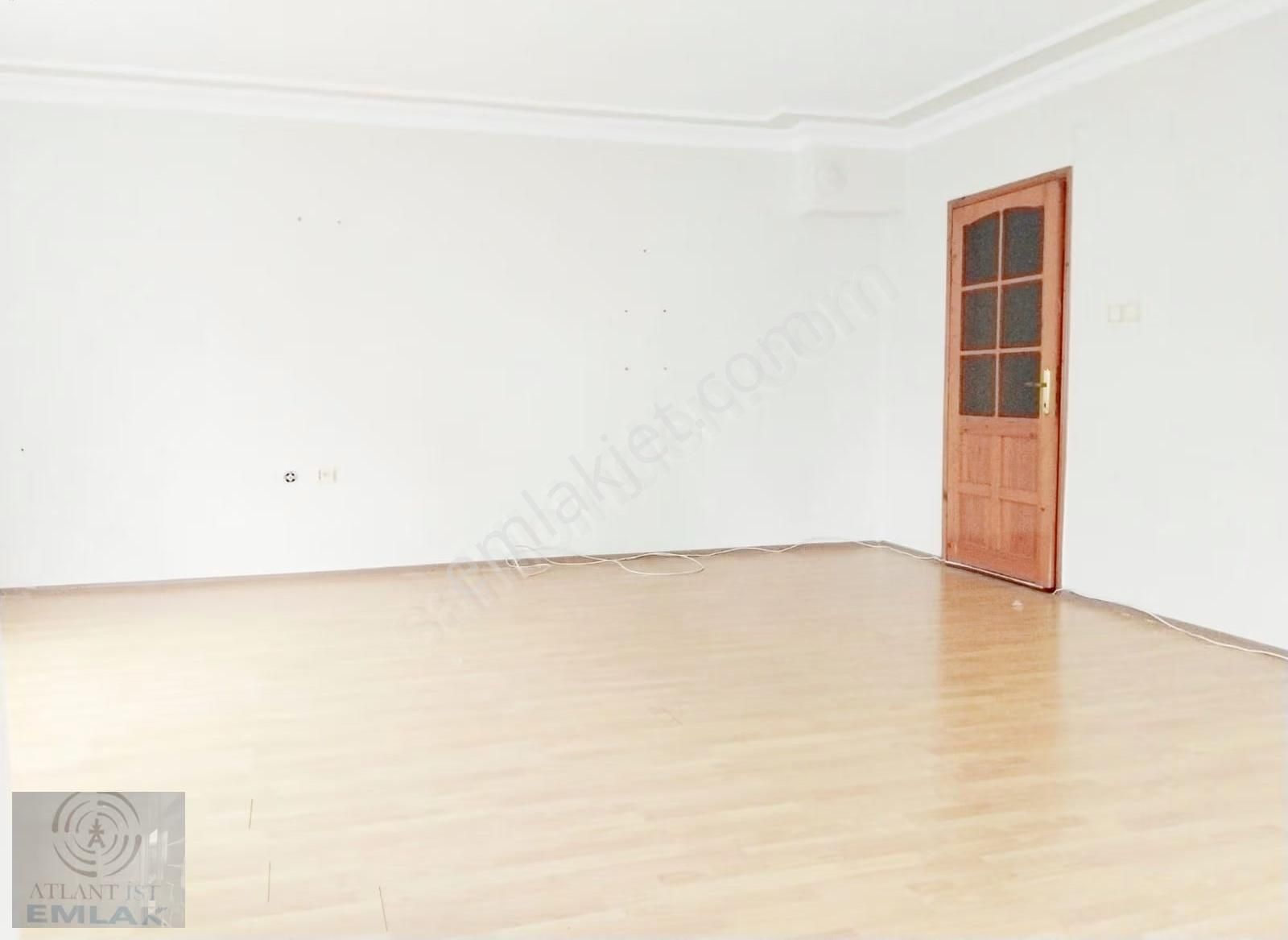 Kayışdağı Merkez Dörtyol Işıklarda 150m2 1.kat Balkonlu Kombili - Görsel 9