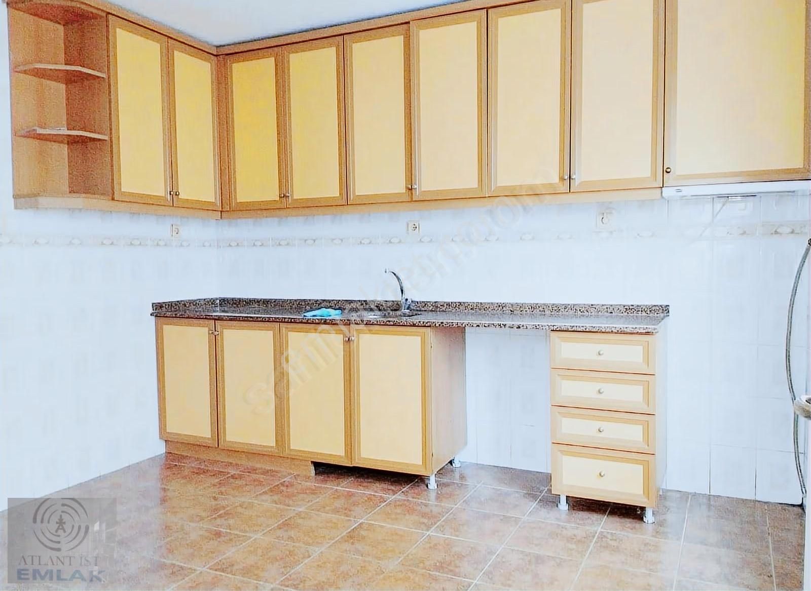 Kayışdağı Merkez Dörtyol Işıklarda 150m2 1.kat Balkonlu Kombili - Görsel 6
