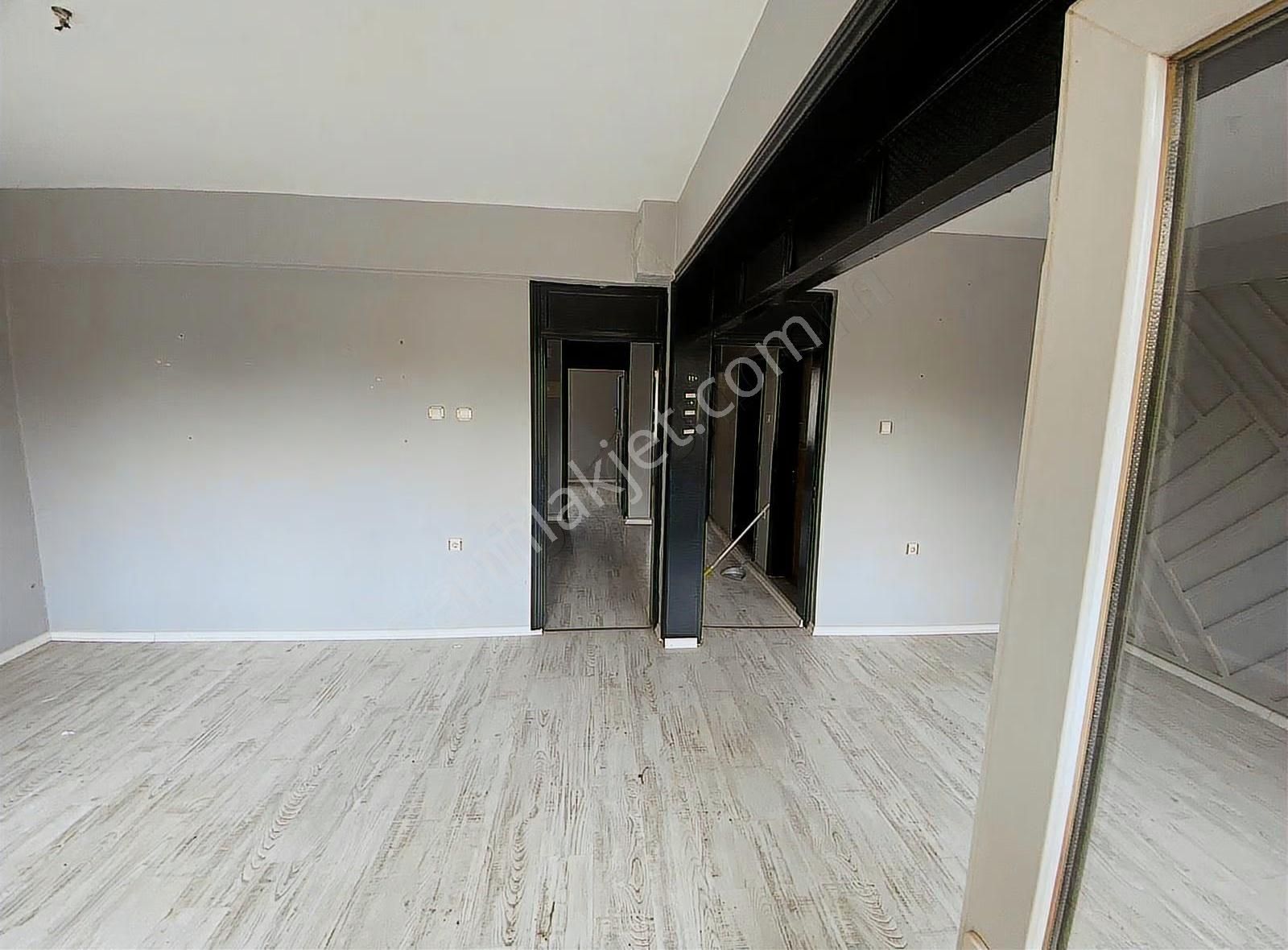 Meriç Çayrak Çarşı Merkezindeyiz Kiralık Daire/işyeri(detaylar) - Görsel 4