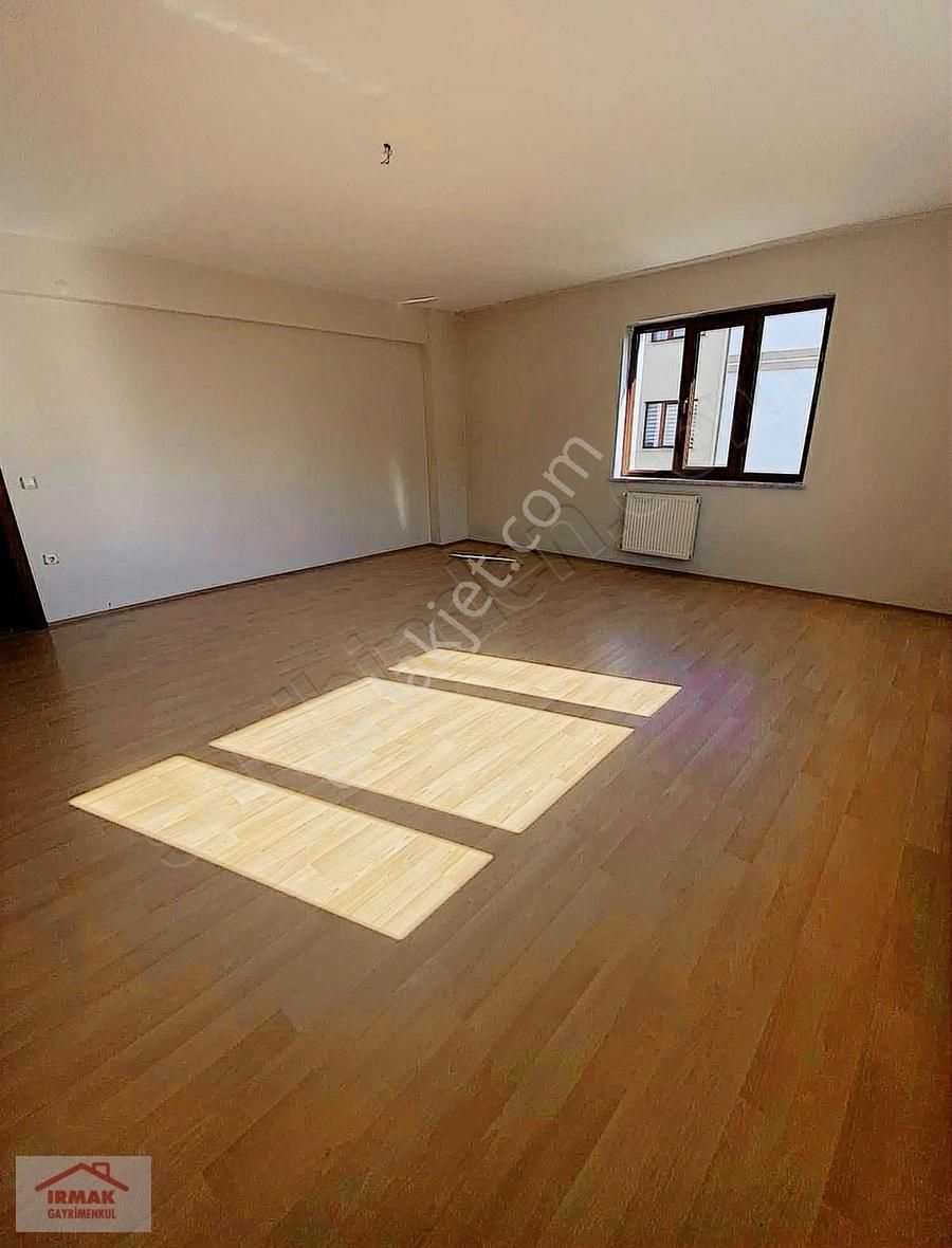 Batıkent Batışehir Sitesi 4+1 Kiralık - Görsel 3