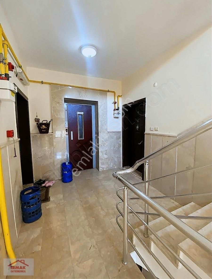 Batıkent Batışehir Sitesi 4+1 Kiralık - Görsel 32