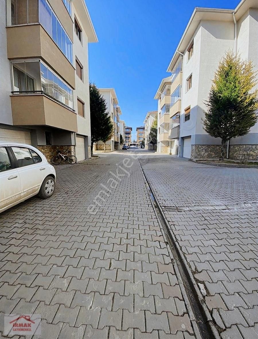 Batıkent Batışehir Sitesi 4+1 Kiralık - Görsel 27