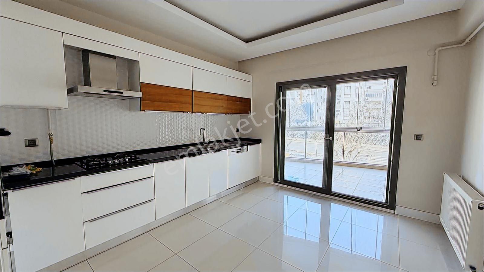 İzmir Egekent2 30 Ağustos Mahallesi Site İçi Kiralık 3+1 Cb Ph - Görsel 14